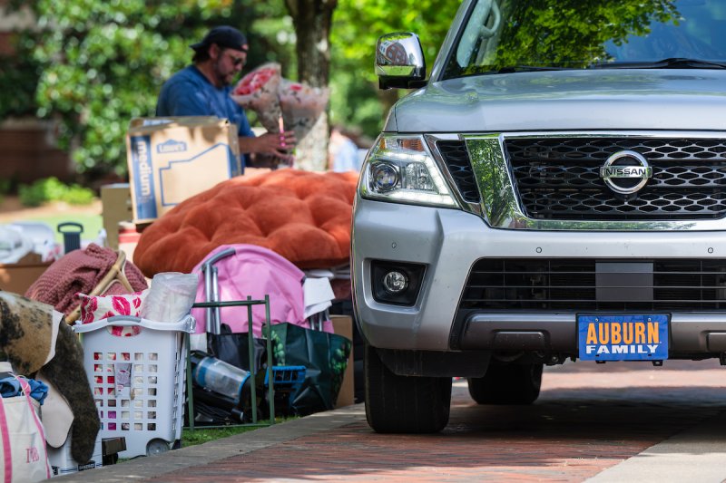 Move in items and a car