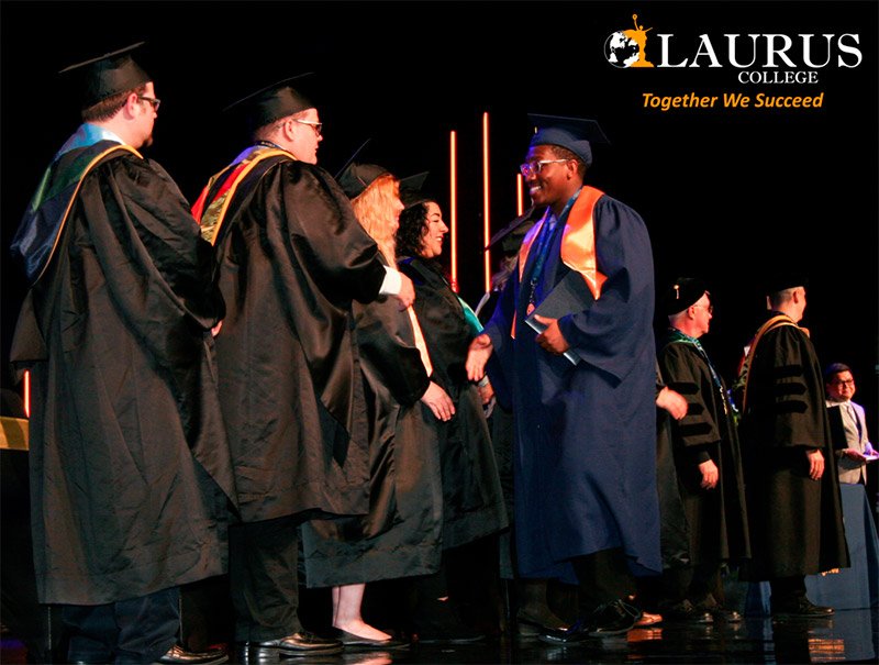 Laurus Graduate Images