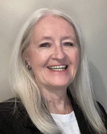 Dr. Susan Walker Laurus College Business Administration Instructor