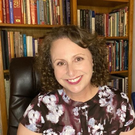 Dr. Karen Edwards Laurus College Business Administration Instructor