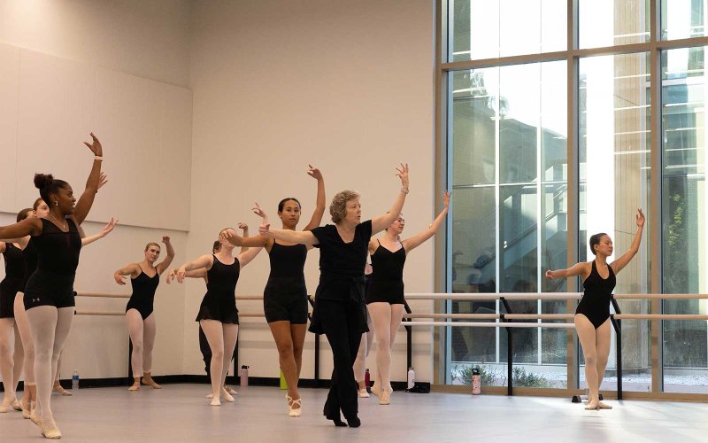 Dancers doing ballet